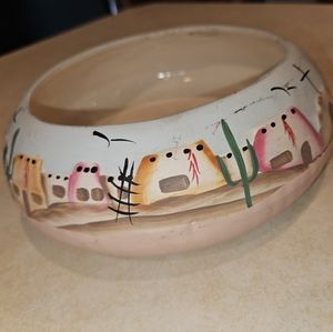 Native American Southwestern Hand Painted  Pottery Bowl